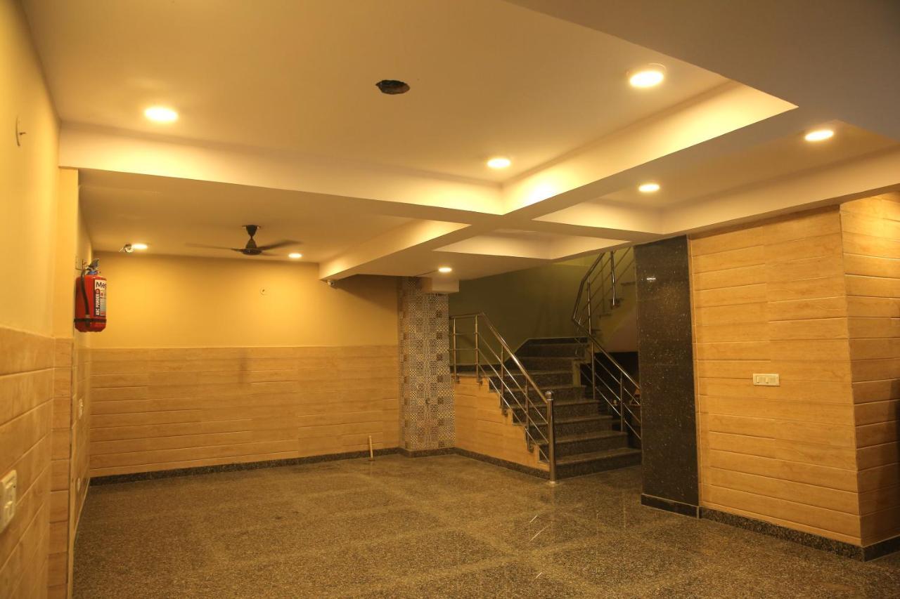 Casa Central New Delhi Exteriör bild